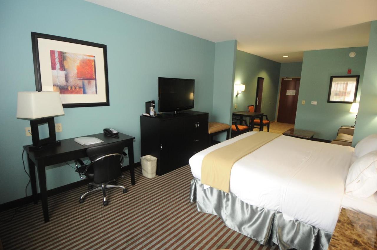Holiday Inn Express Somerset By Ihg Екстер'єр фото