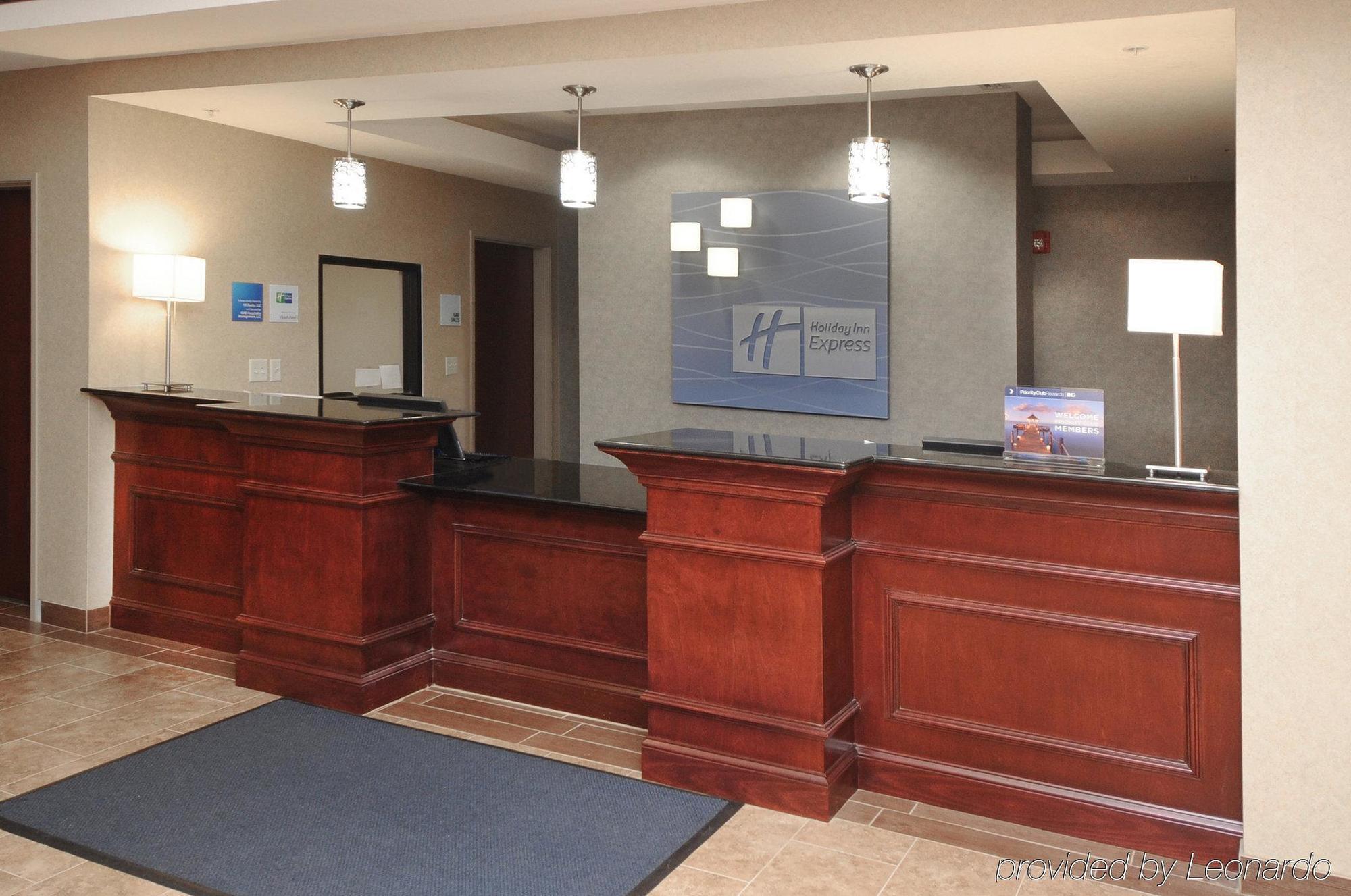 Holiday Inn Express Somerset By Ihg Екстер'єр фото