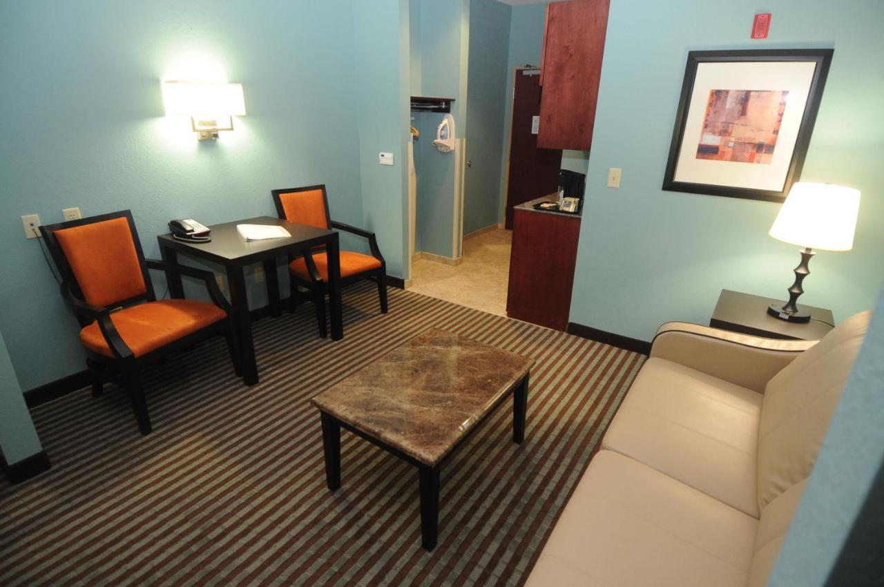 Holiday Inn Express Somerset By Ihg Екстер'єр фото